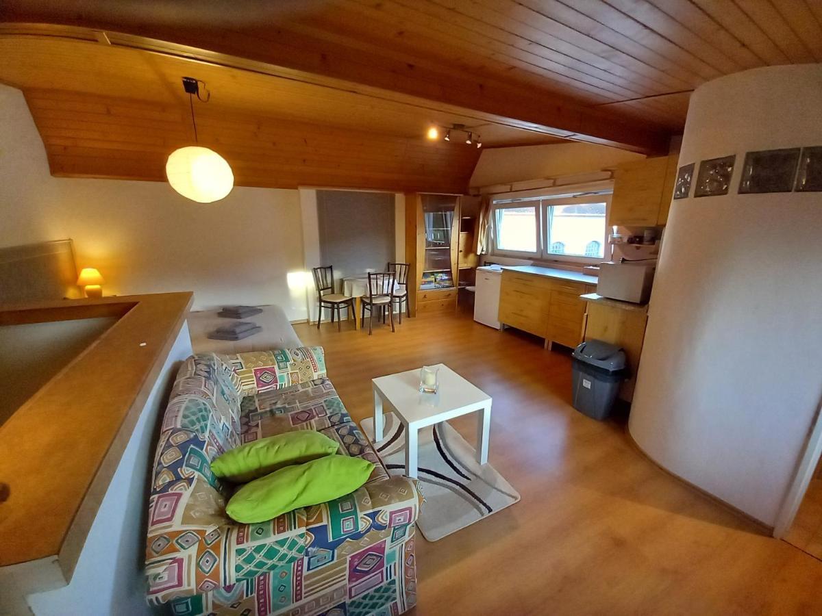 Visual Apartman Komárno Eksteriør billede